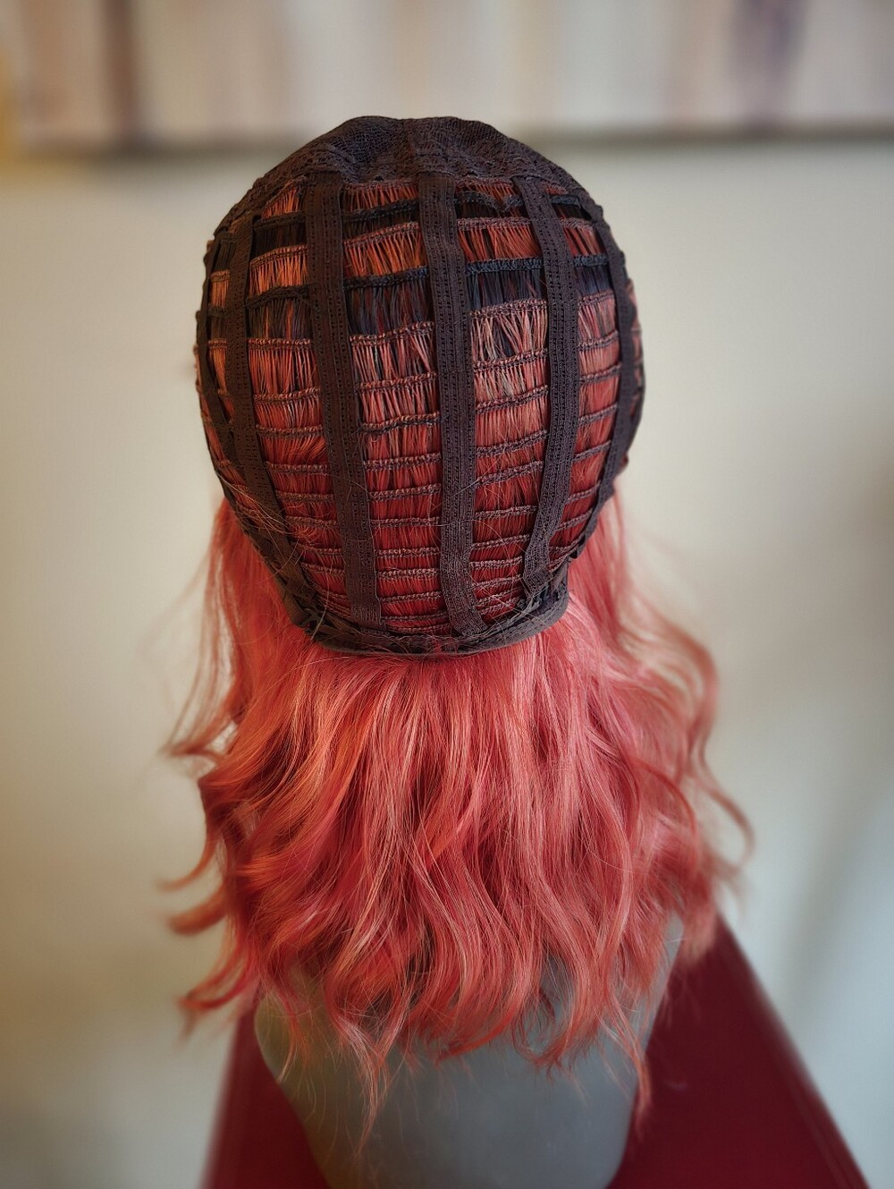 Red Cherry Cola Ombre Wavy 16" Wig NEW - Picture 6 of 8